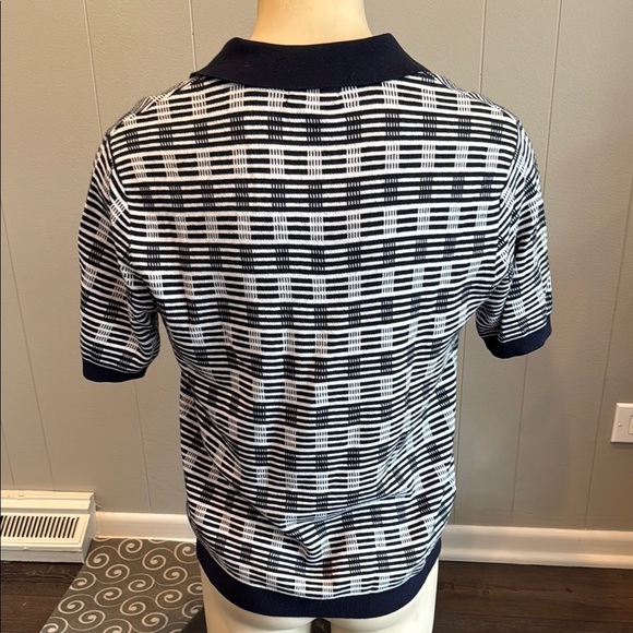 Magaschoni Men’s Medium Navy and White Polo Shirt with Modern Geometric Patterns - Picture 4 of 5